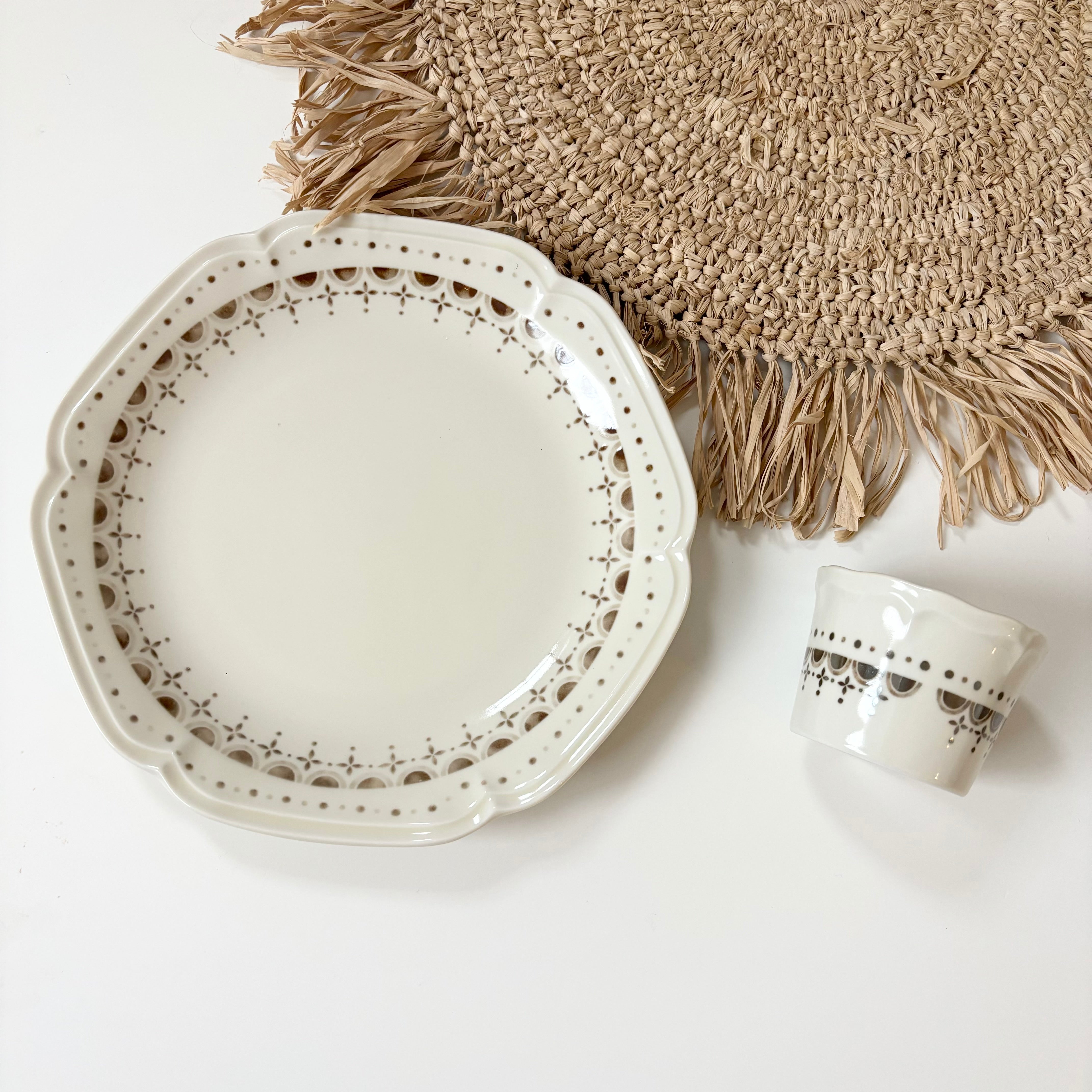 lace chouchou tableware