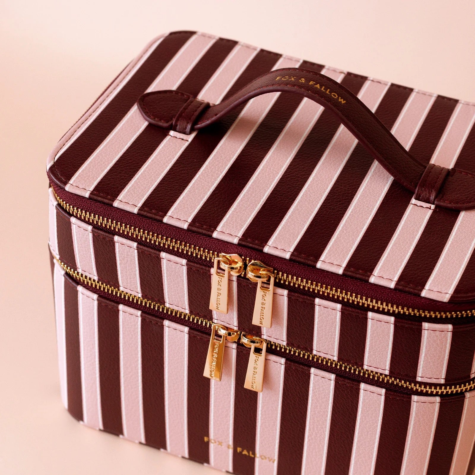 sorrento wash bag
