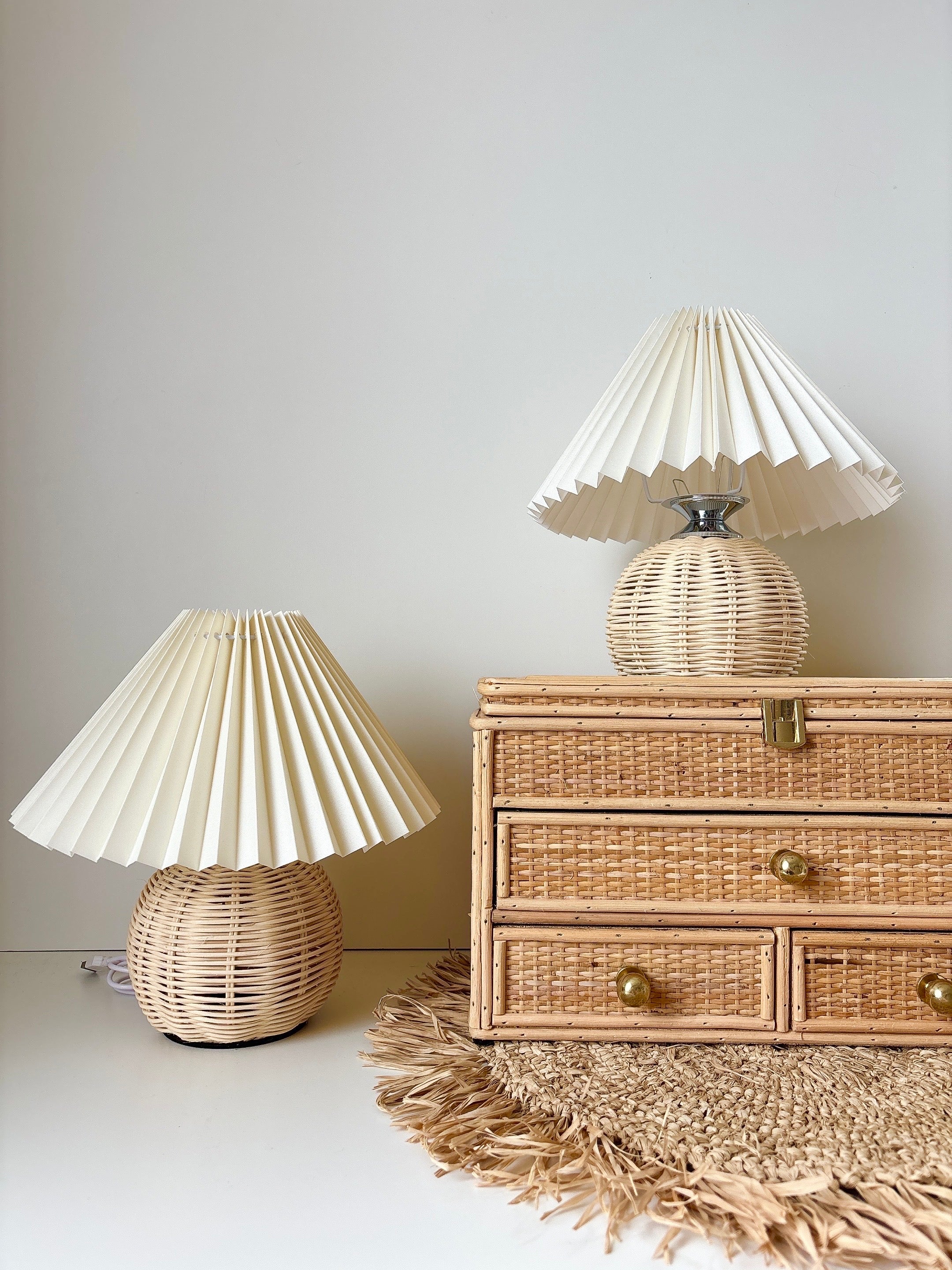 rattan pleated lamp