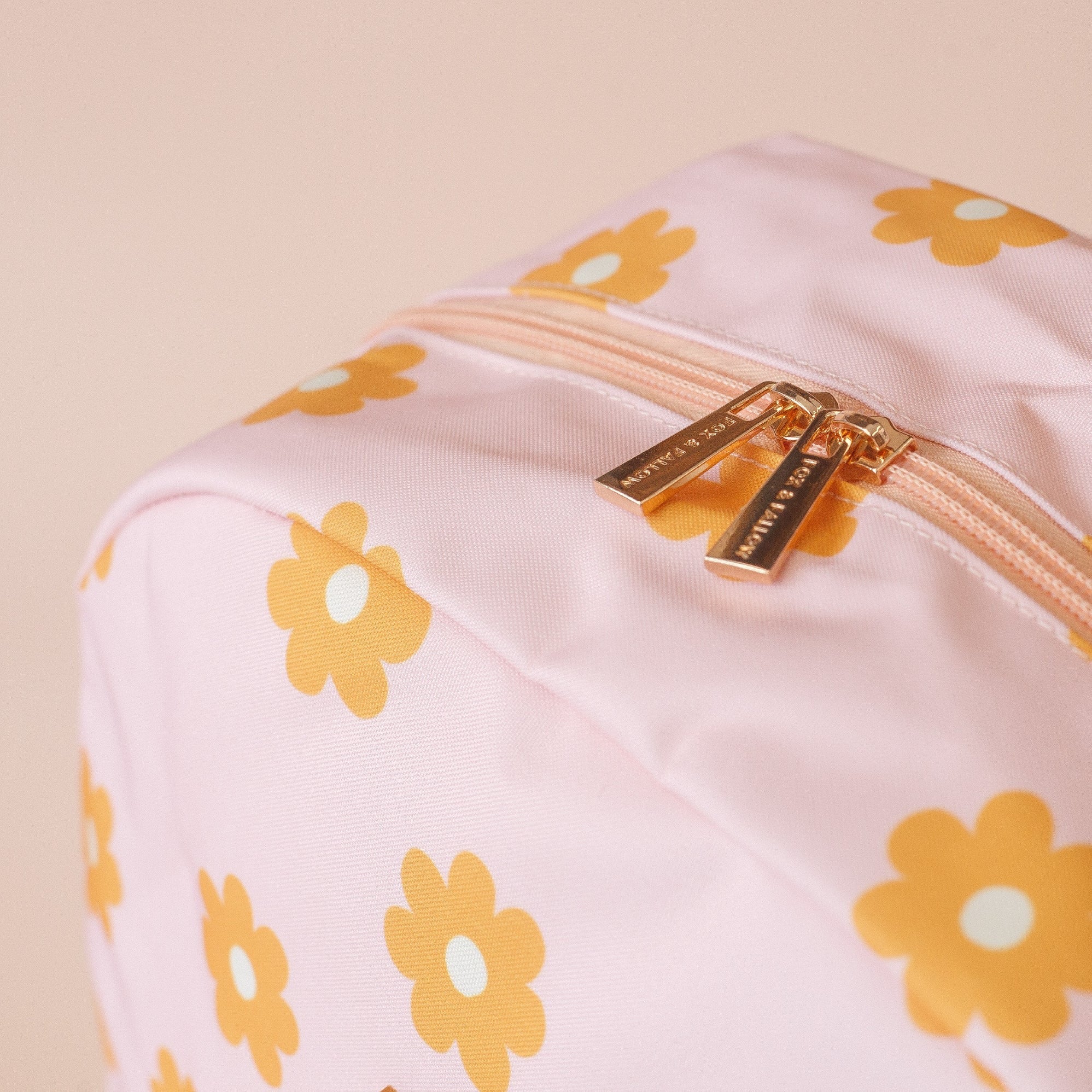 daisy chain backpack