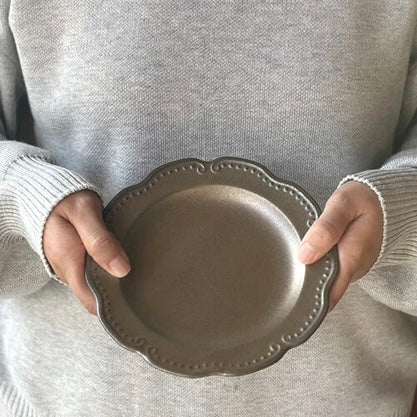 leaf rim flower plate