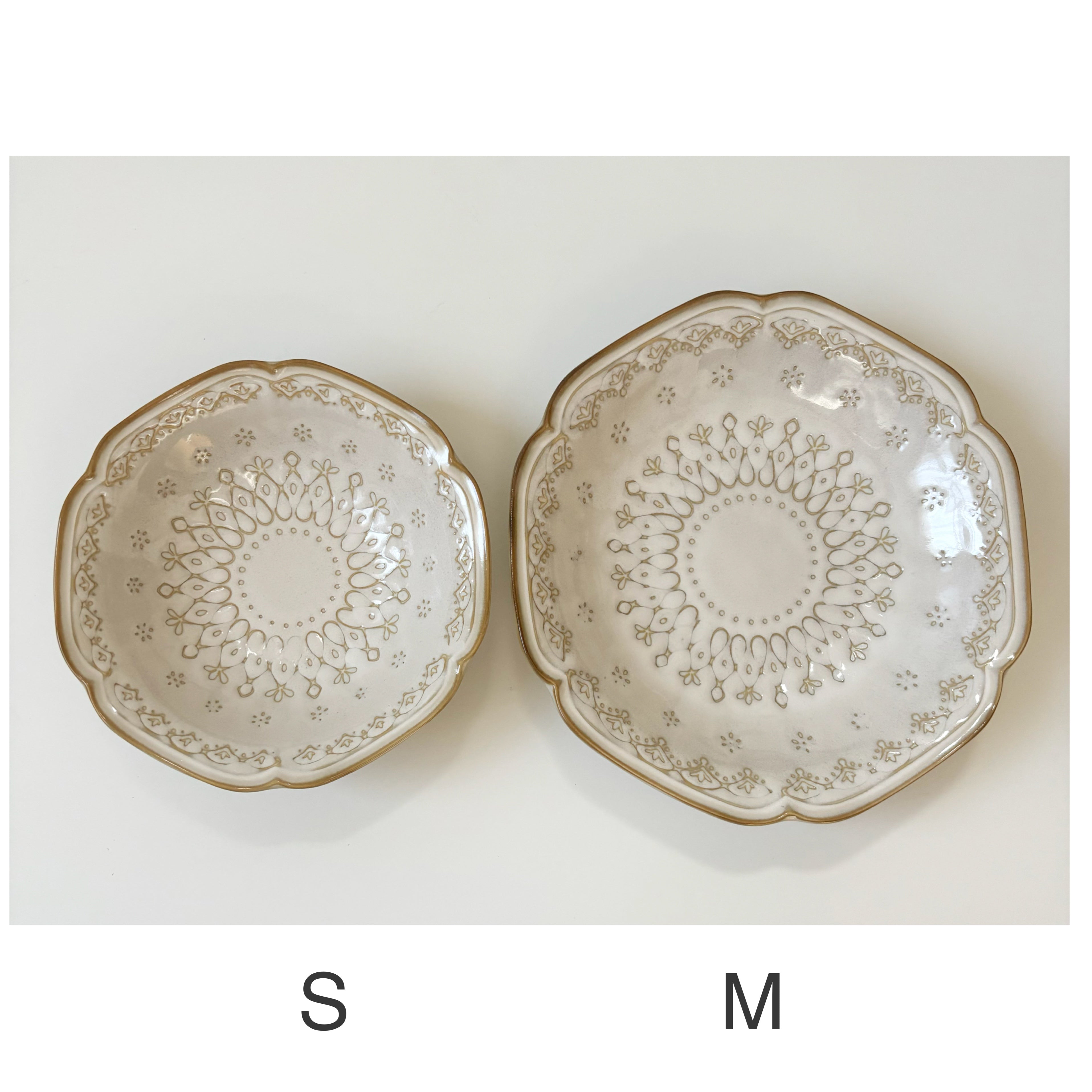 adel lace plate