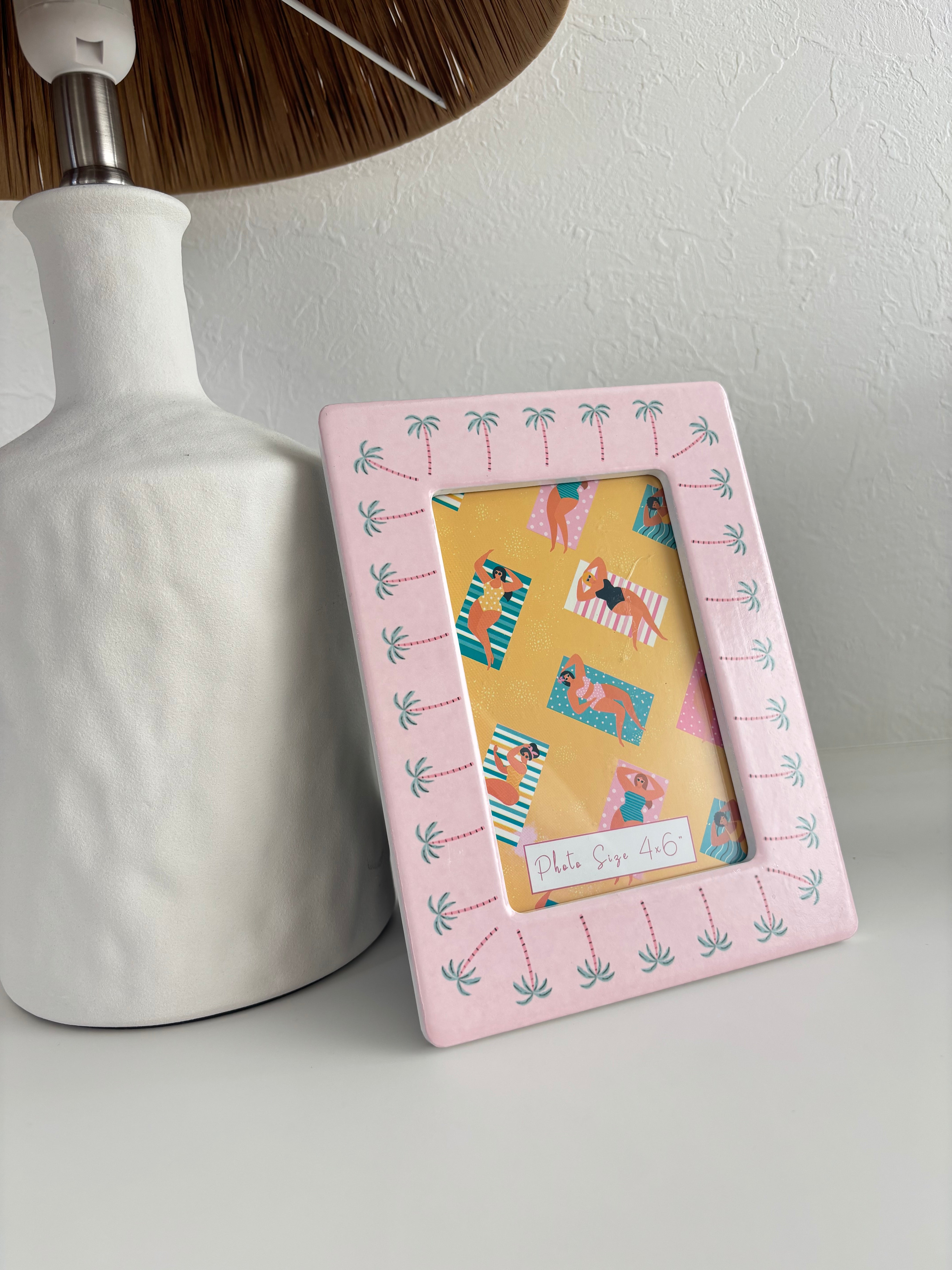funky palm frame