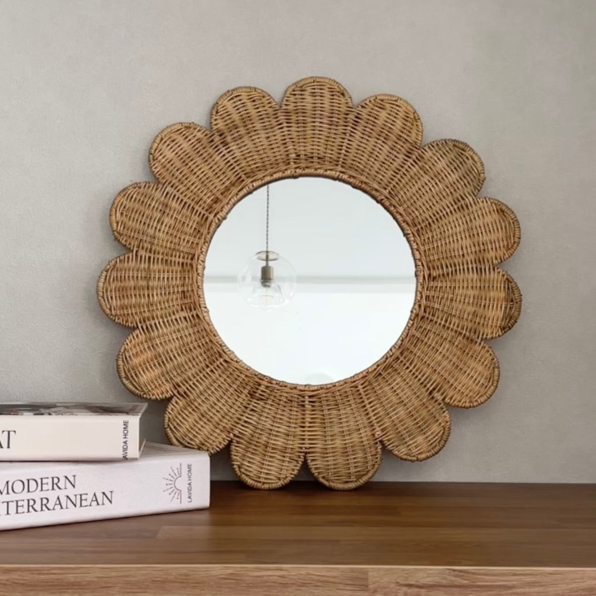 即納】handwoven bloom rattan mirror