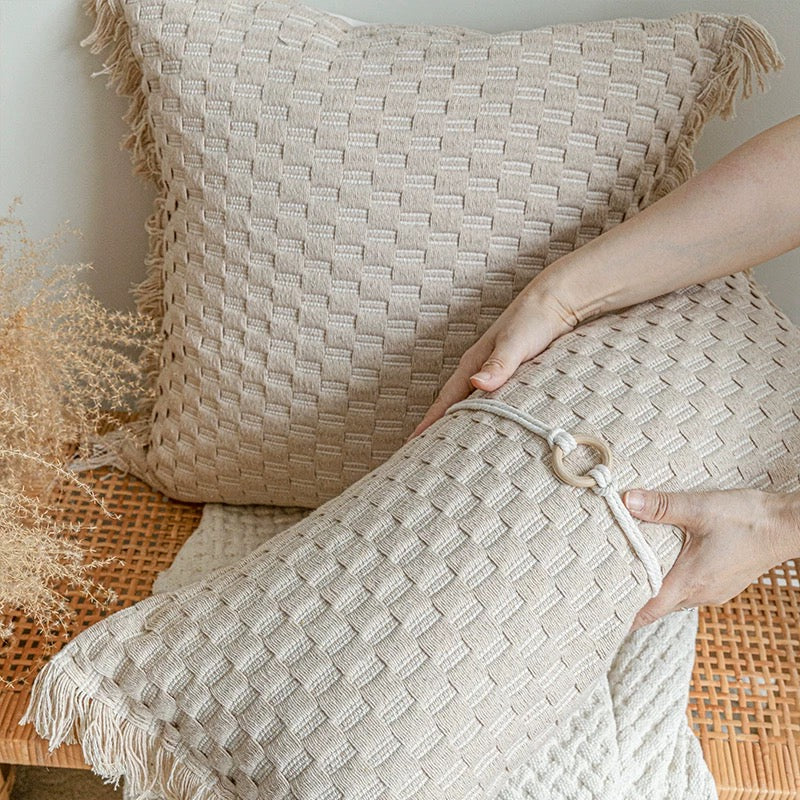 rope wooden ring cushion