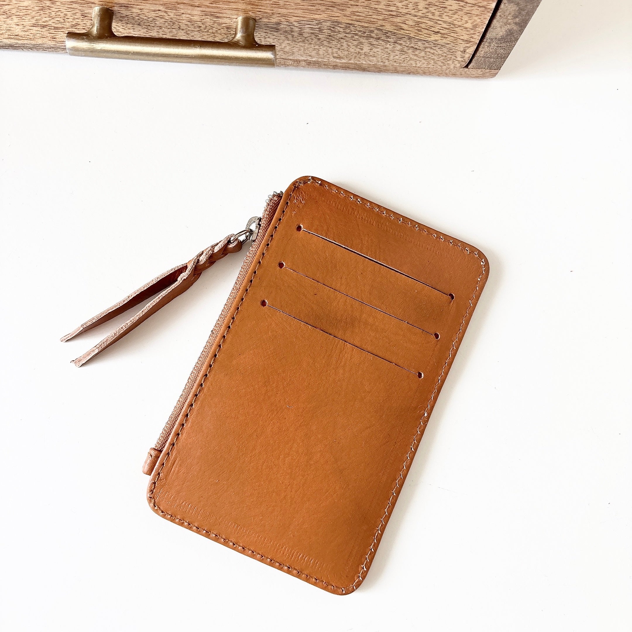 shell leather card case