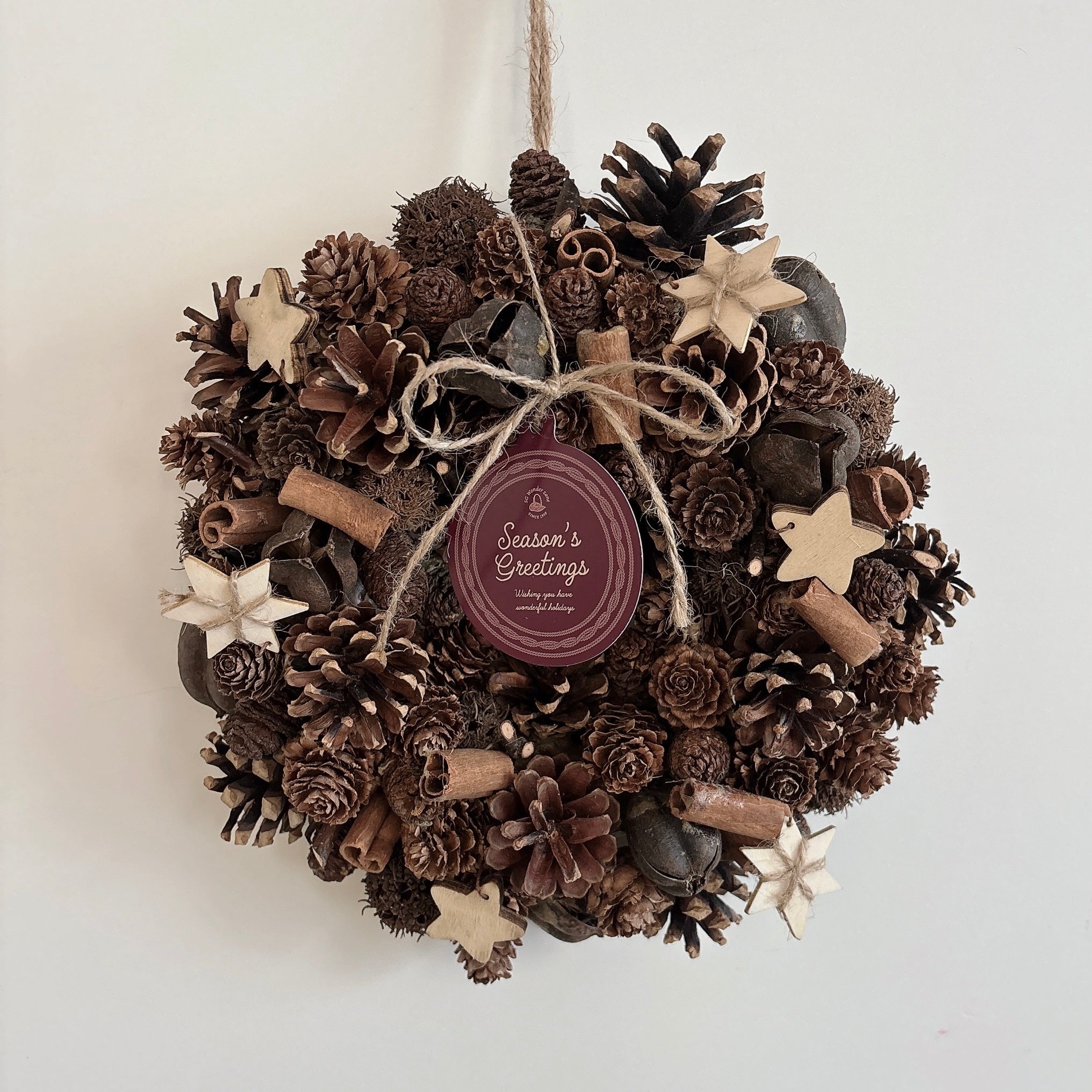 pinecone Christmas wreathe