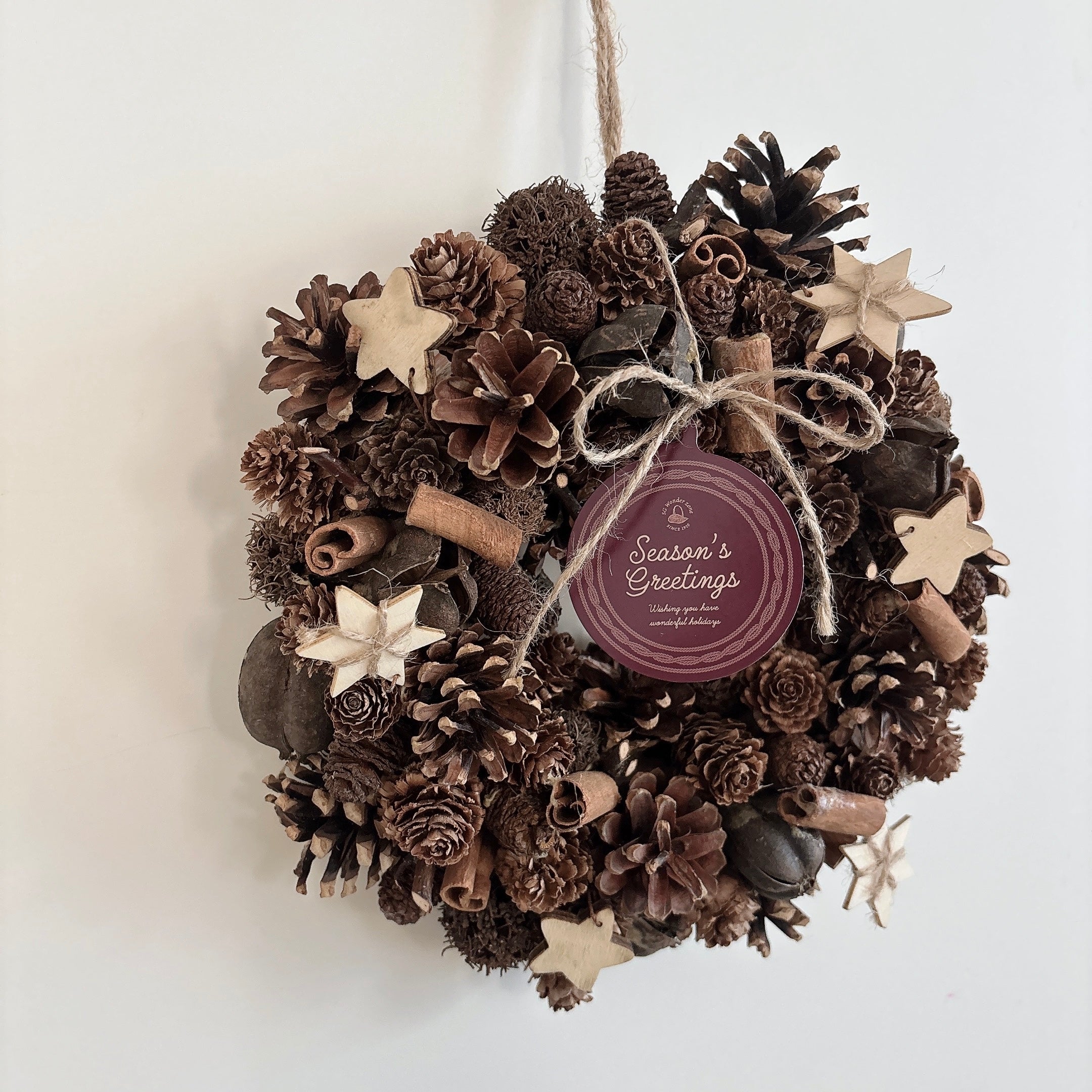 pinecone Christmas wreathe