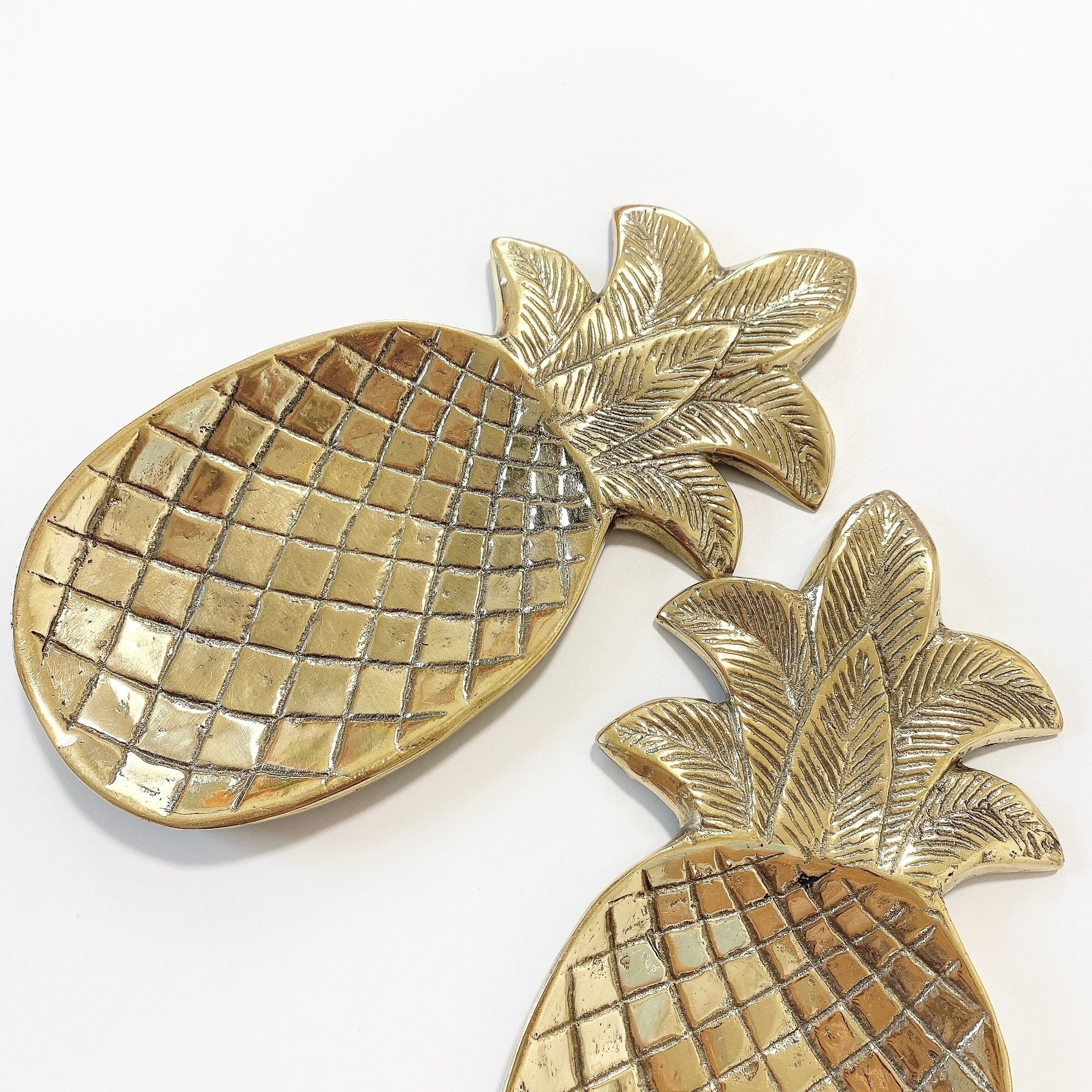 pineapple gold tray