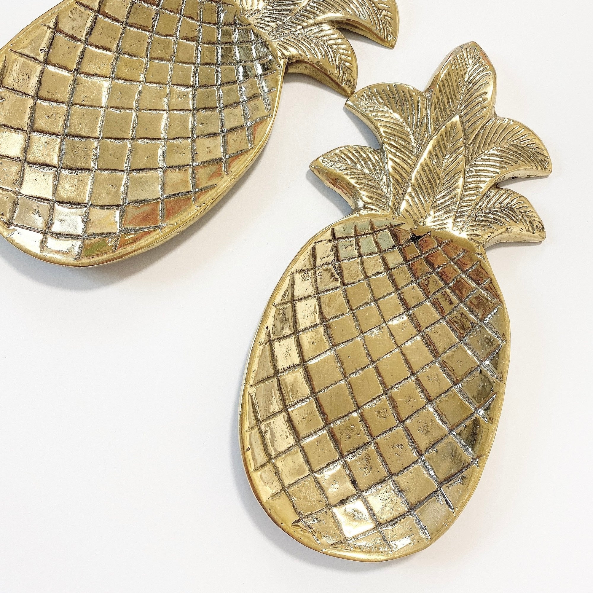 pineapple gold tray