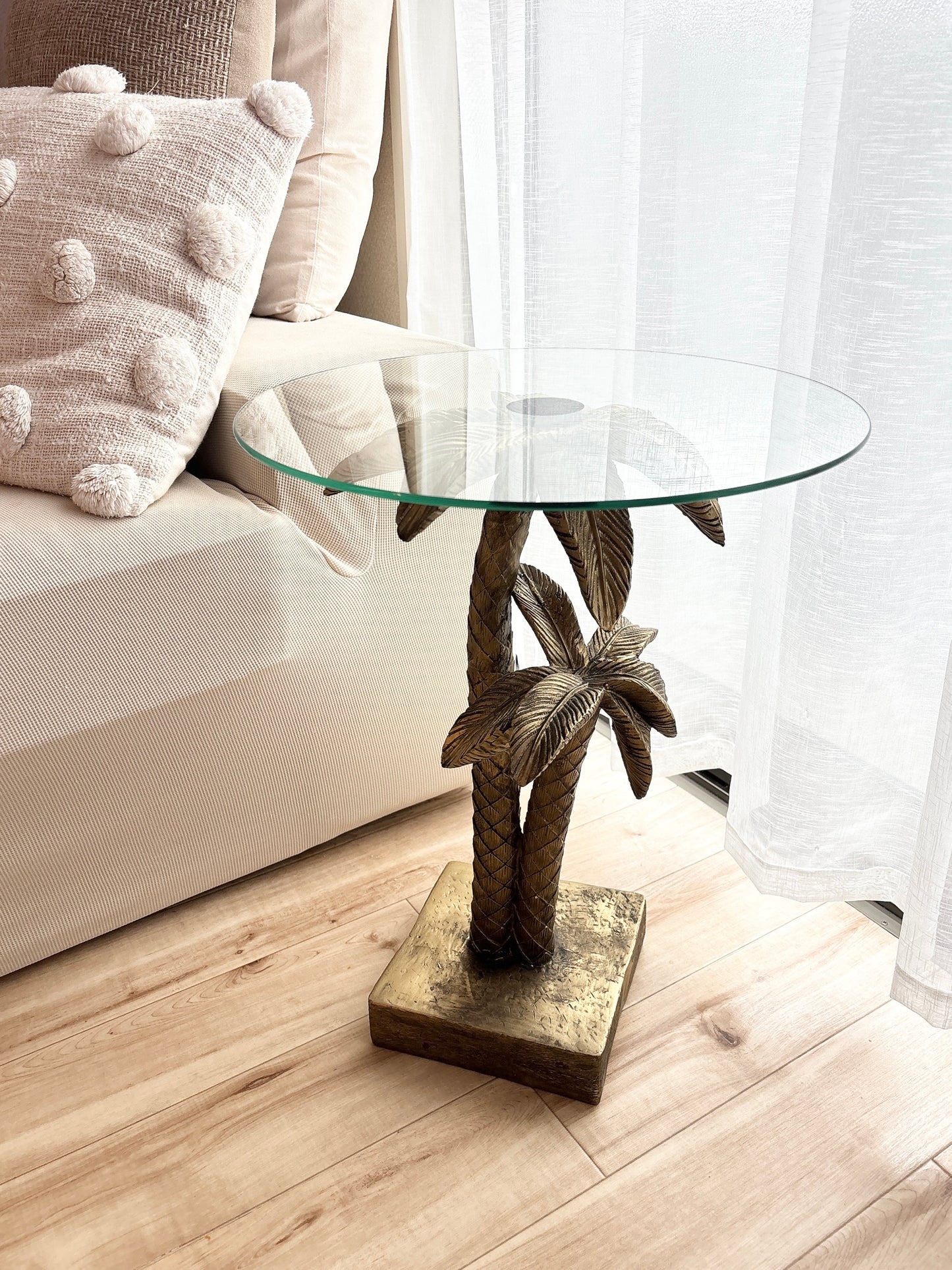 antigua side table 40x50cm gold