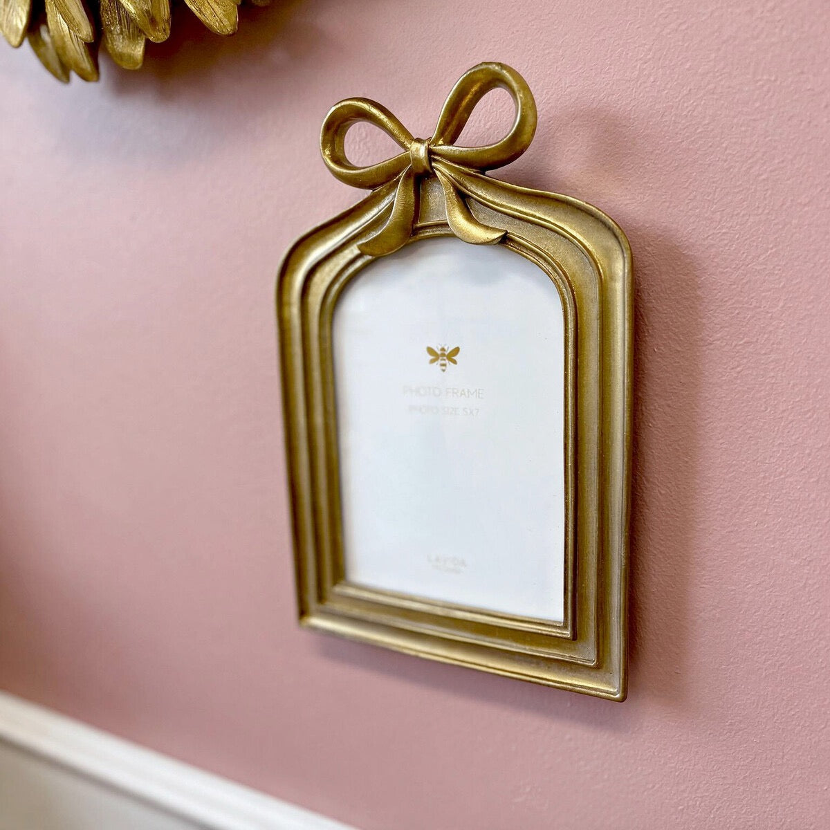photo frame bow