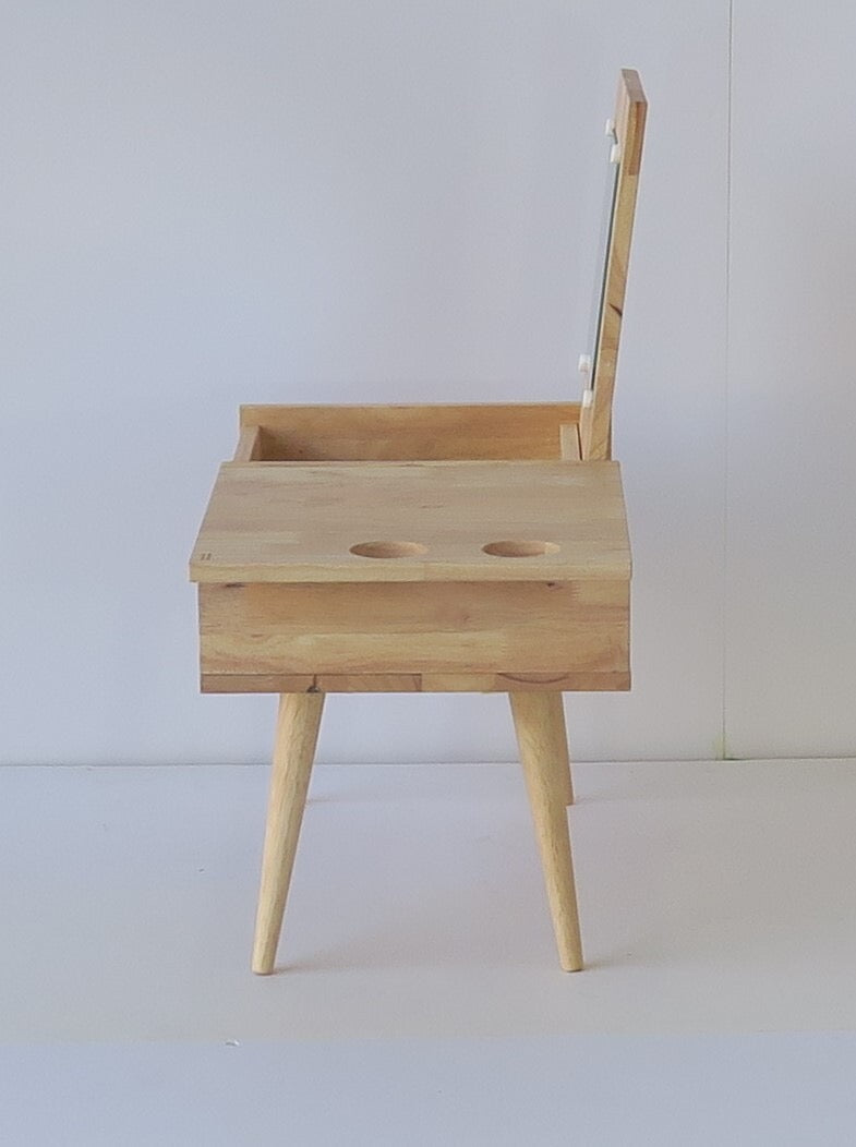 natural signature dresser