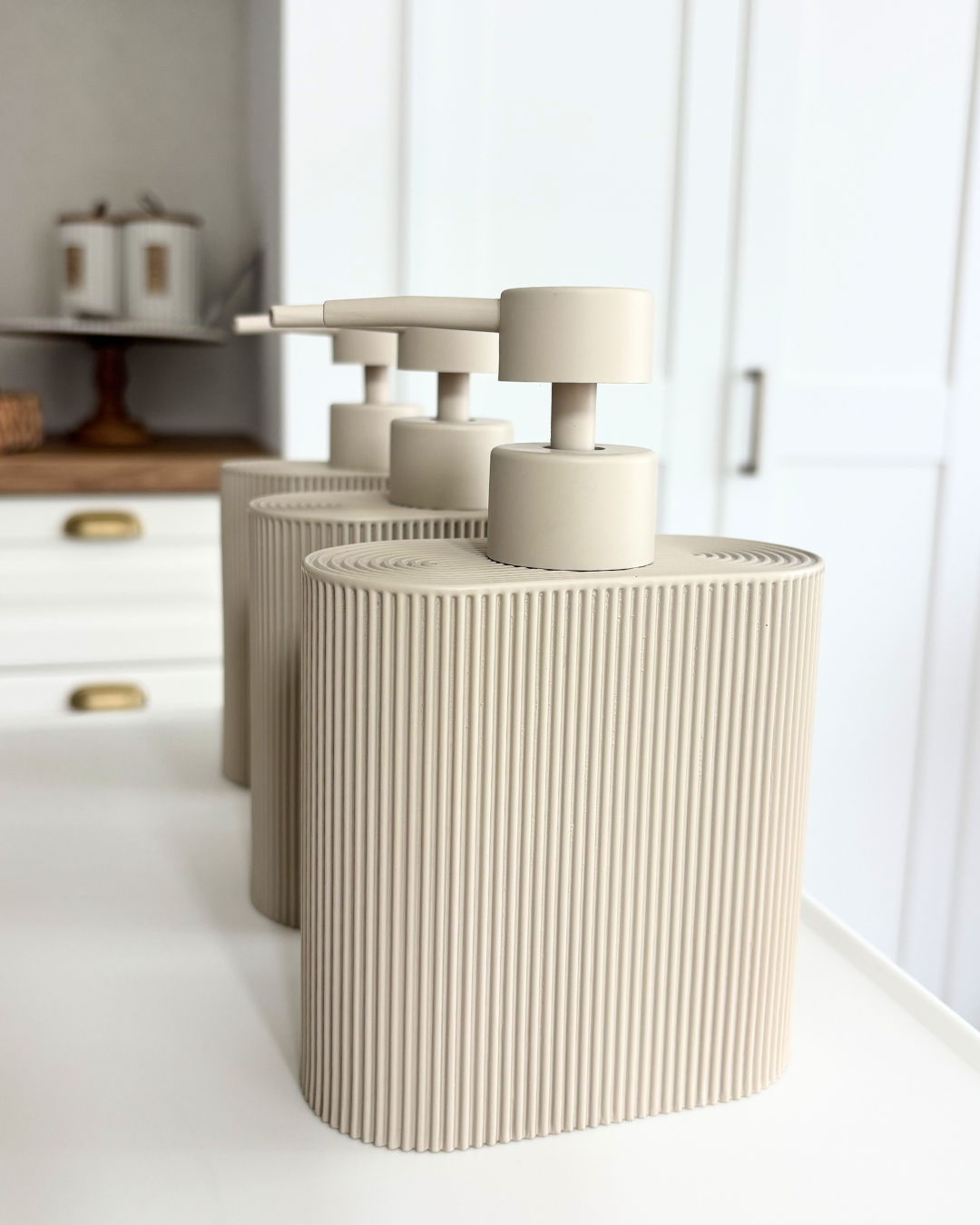 sid resin dispenser