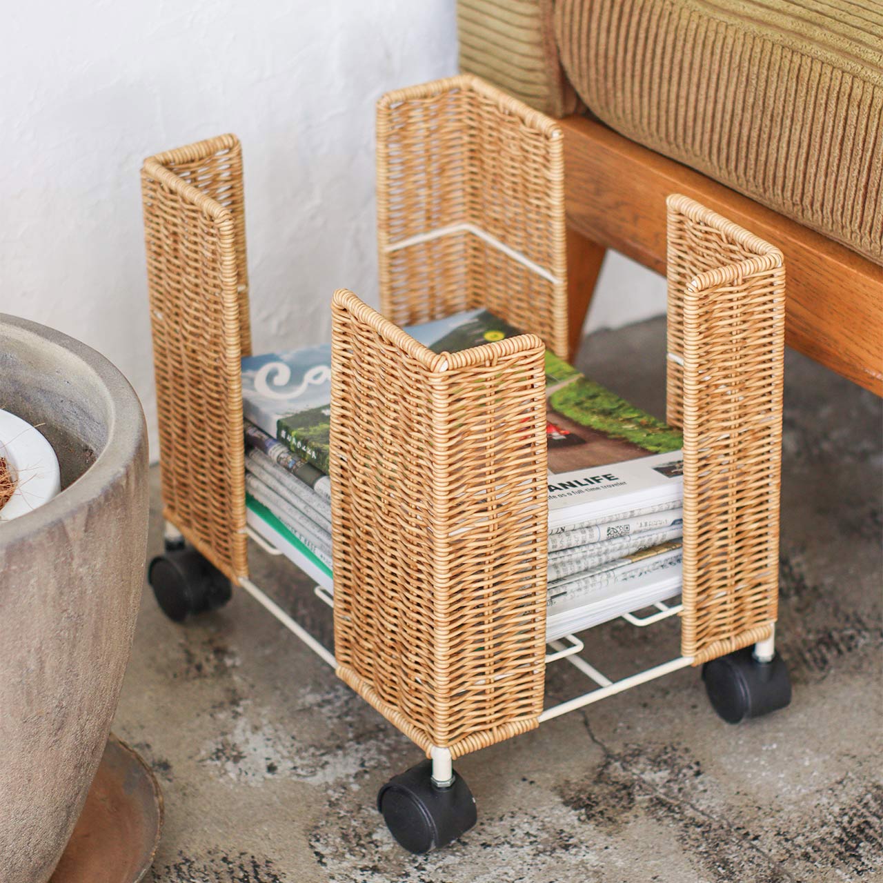 【即納可】rattan newspaper stocker
