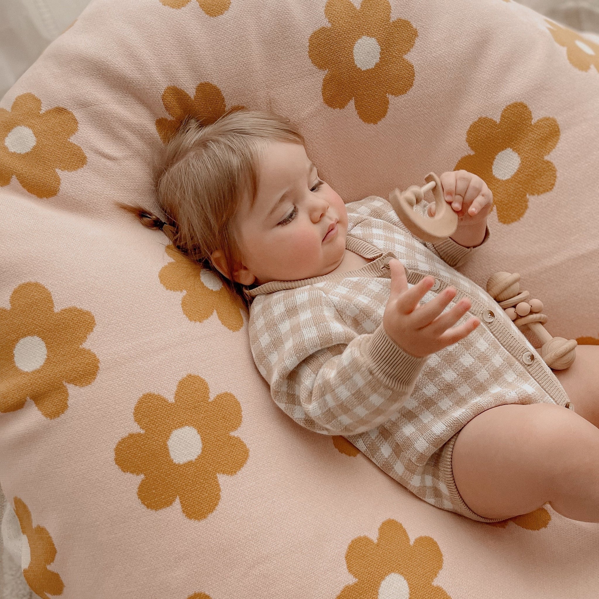 daisy chain blanket