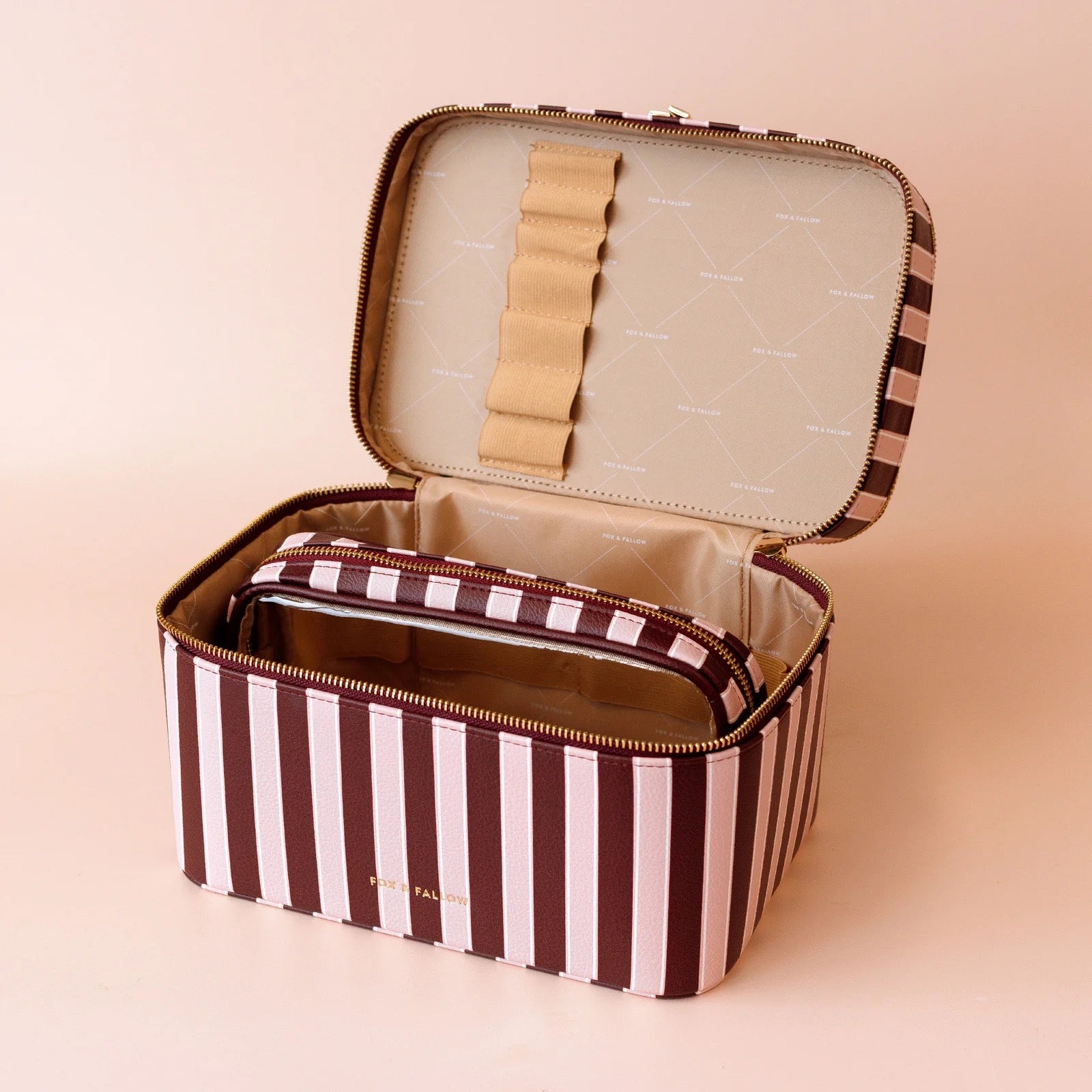 sorrento wash bag