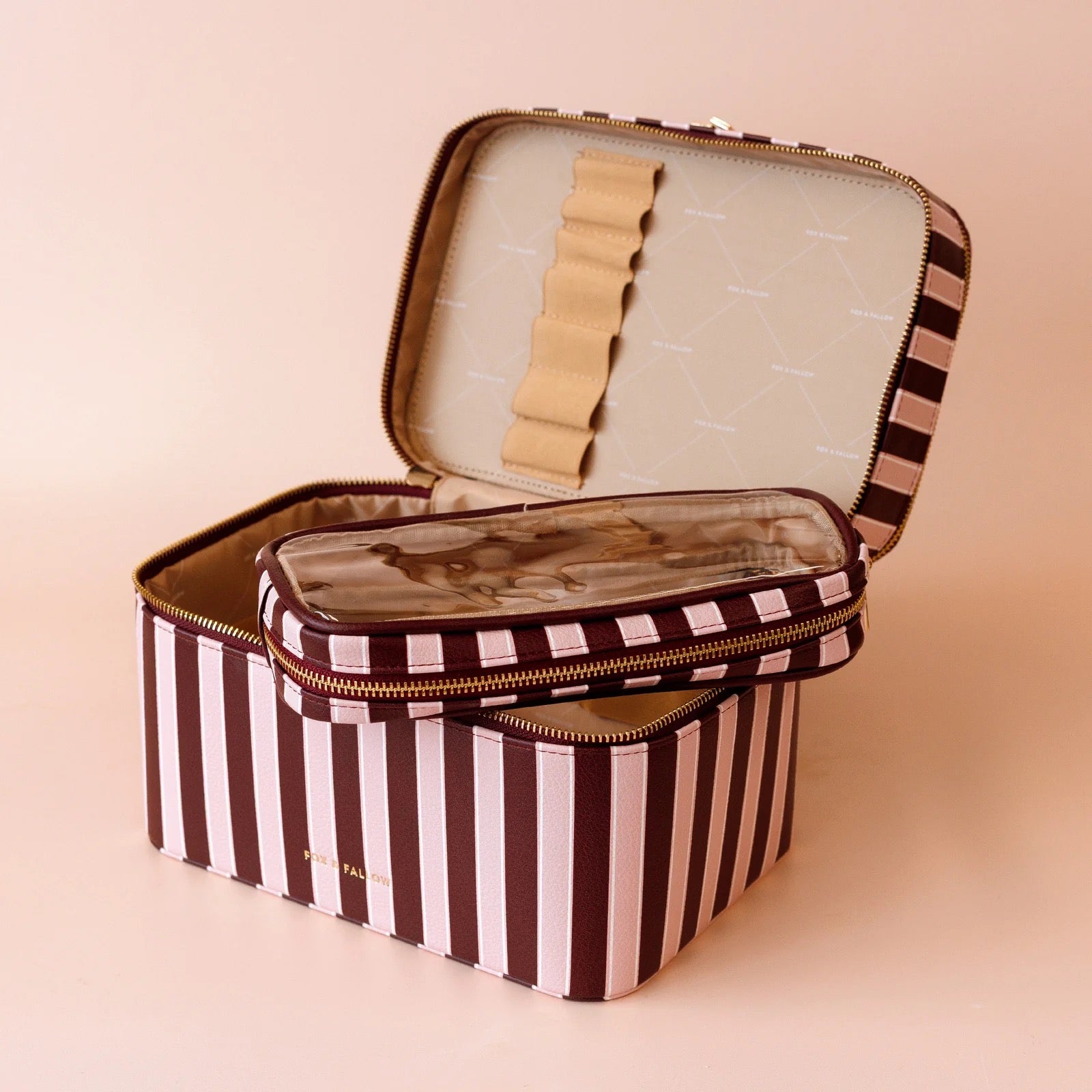 sorrento wash bag