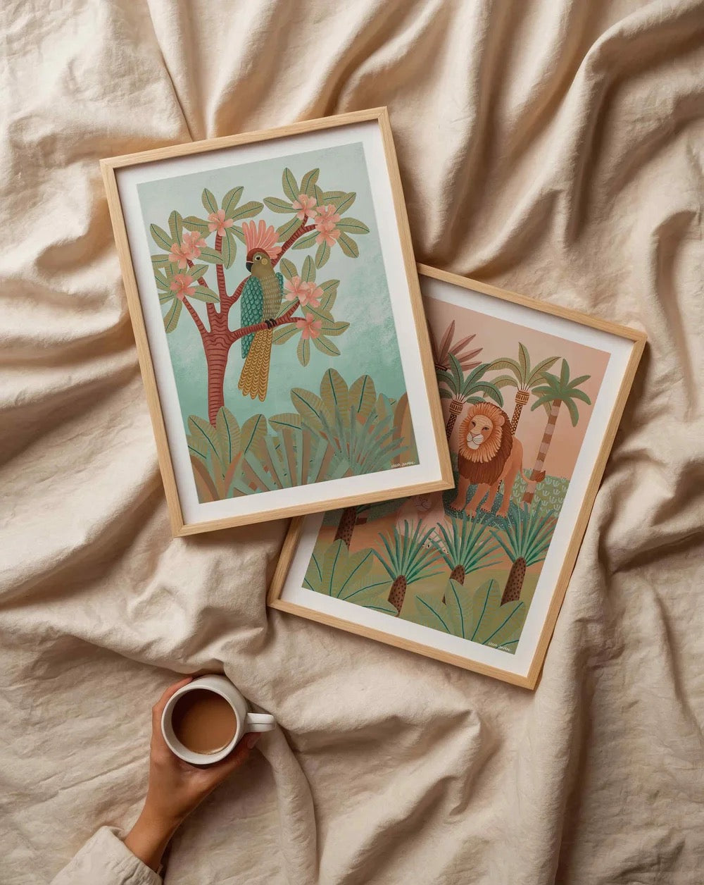 【karina jambrak art】parrot in hibiscus tree