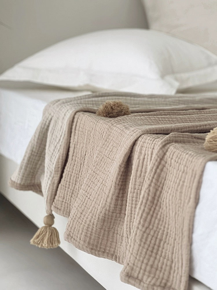 organic cotton tassel blanket