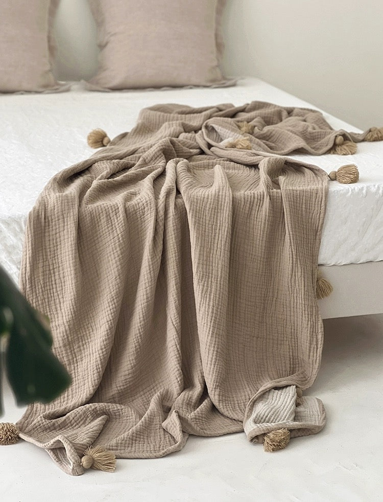 organic cotton tassel blanket