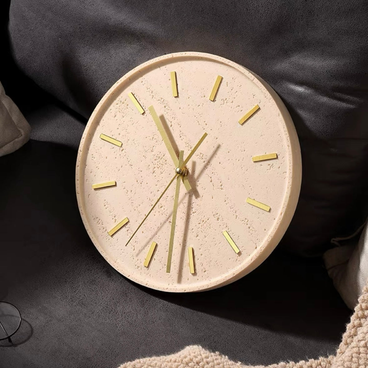 sandstone luxur clock