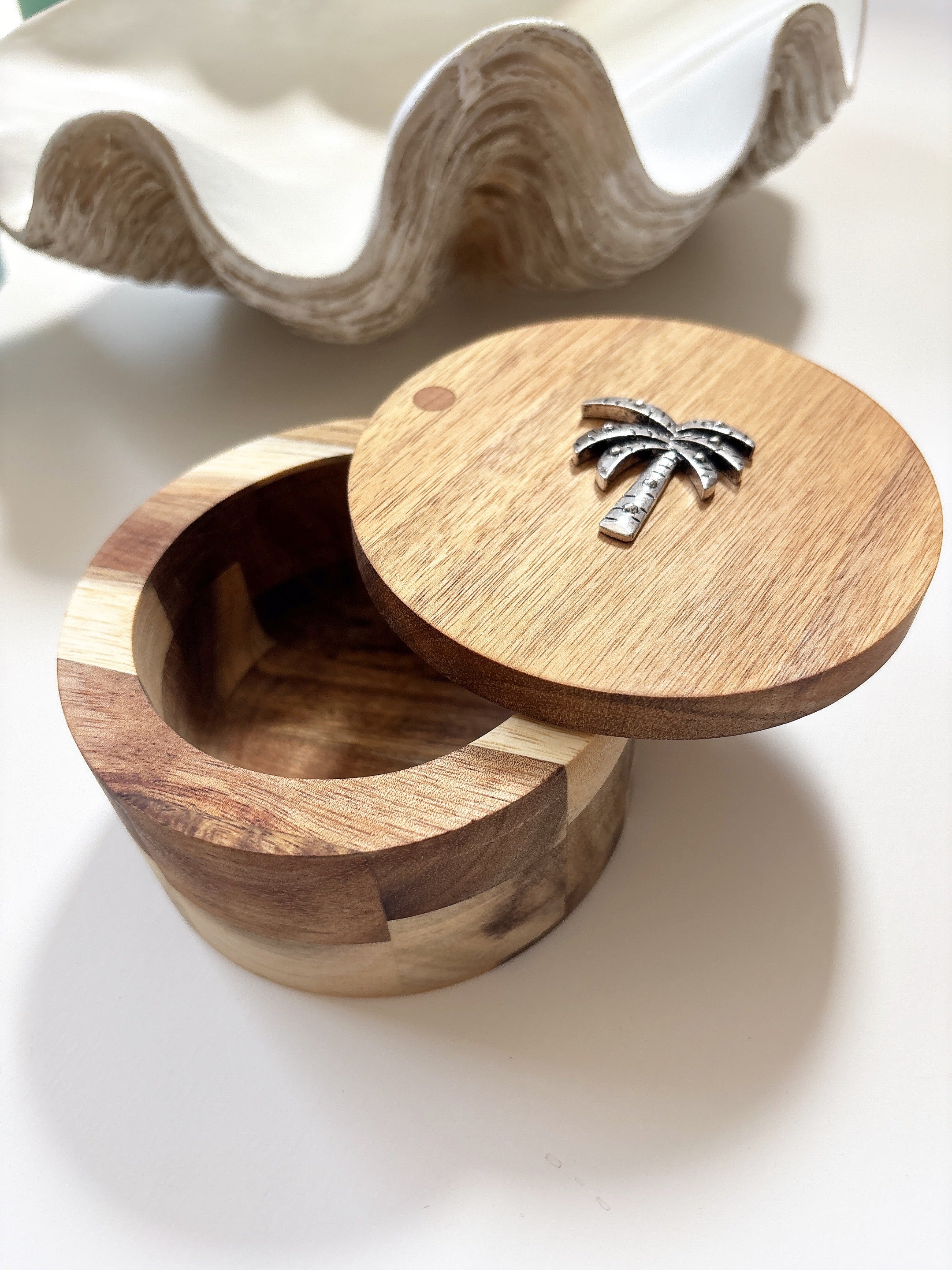 mini box palm
