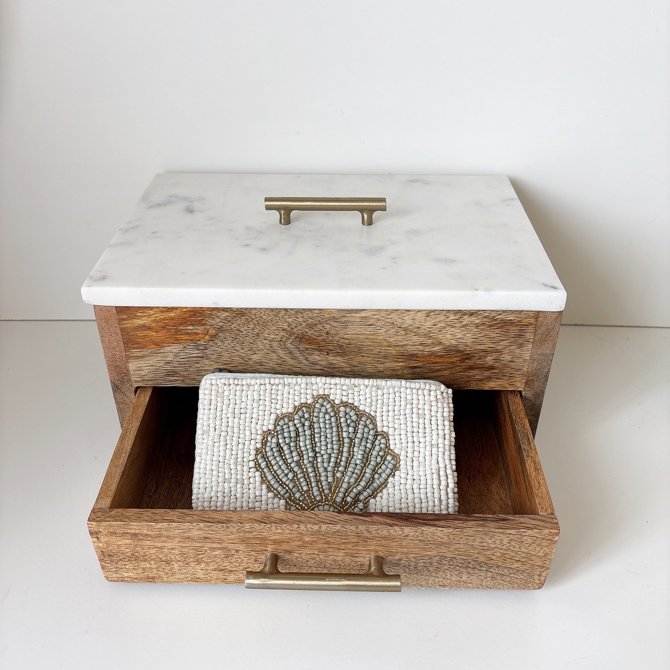 【即納可】venus beaded pouch