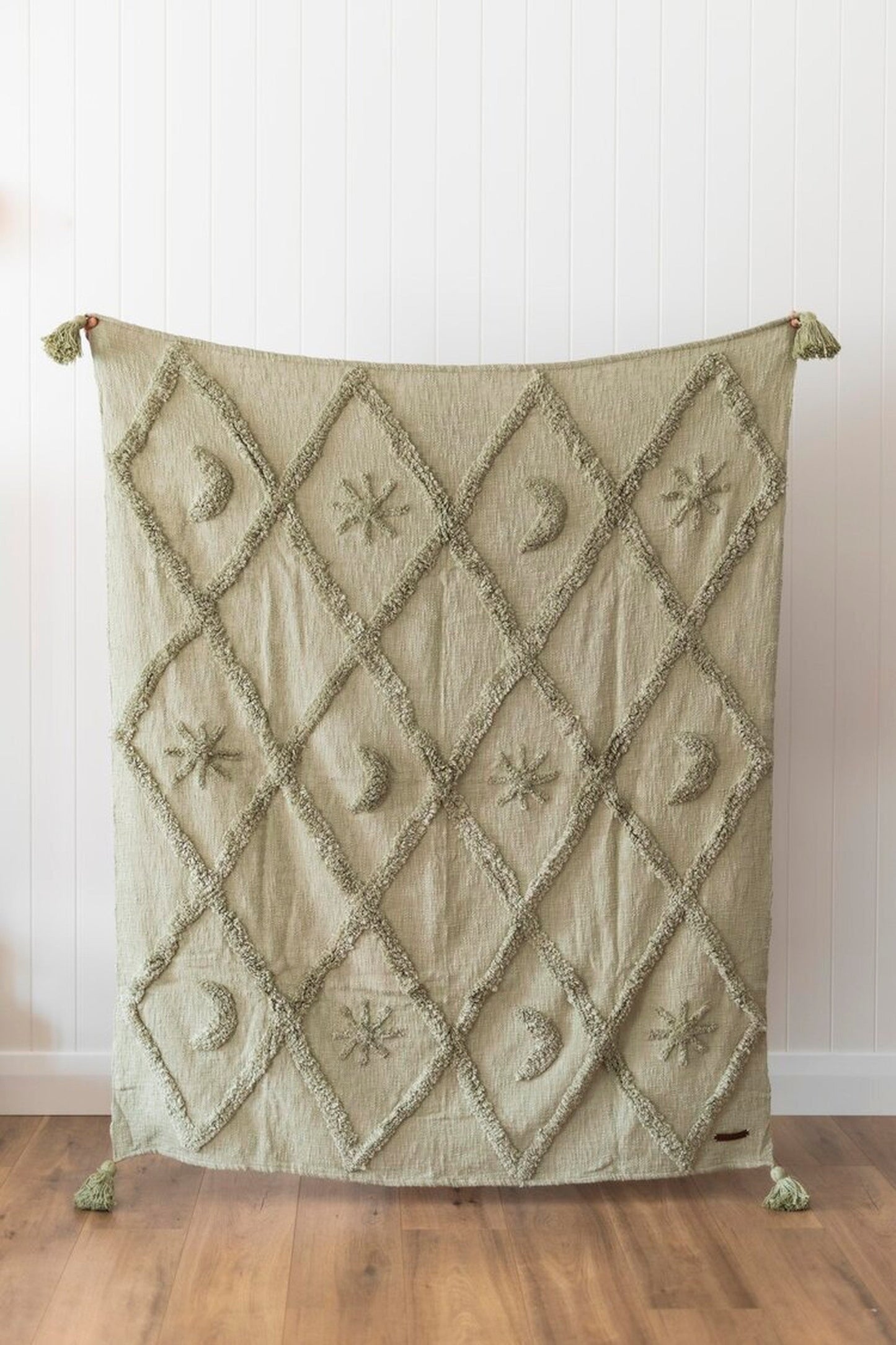 wild moonshine throw sage