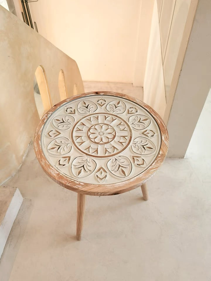 stella carved table