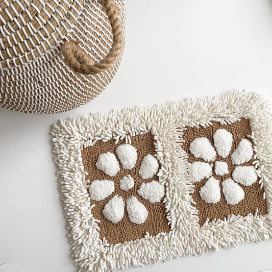 coco flower bath mat