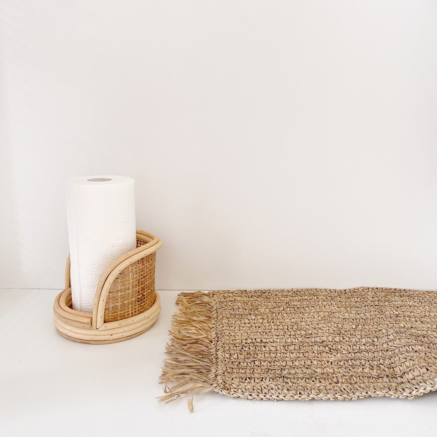 rattan tissue holder