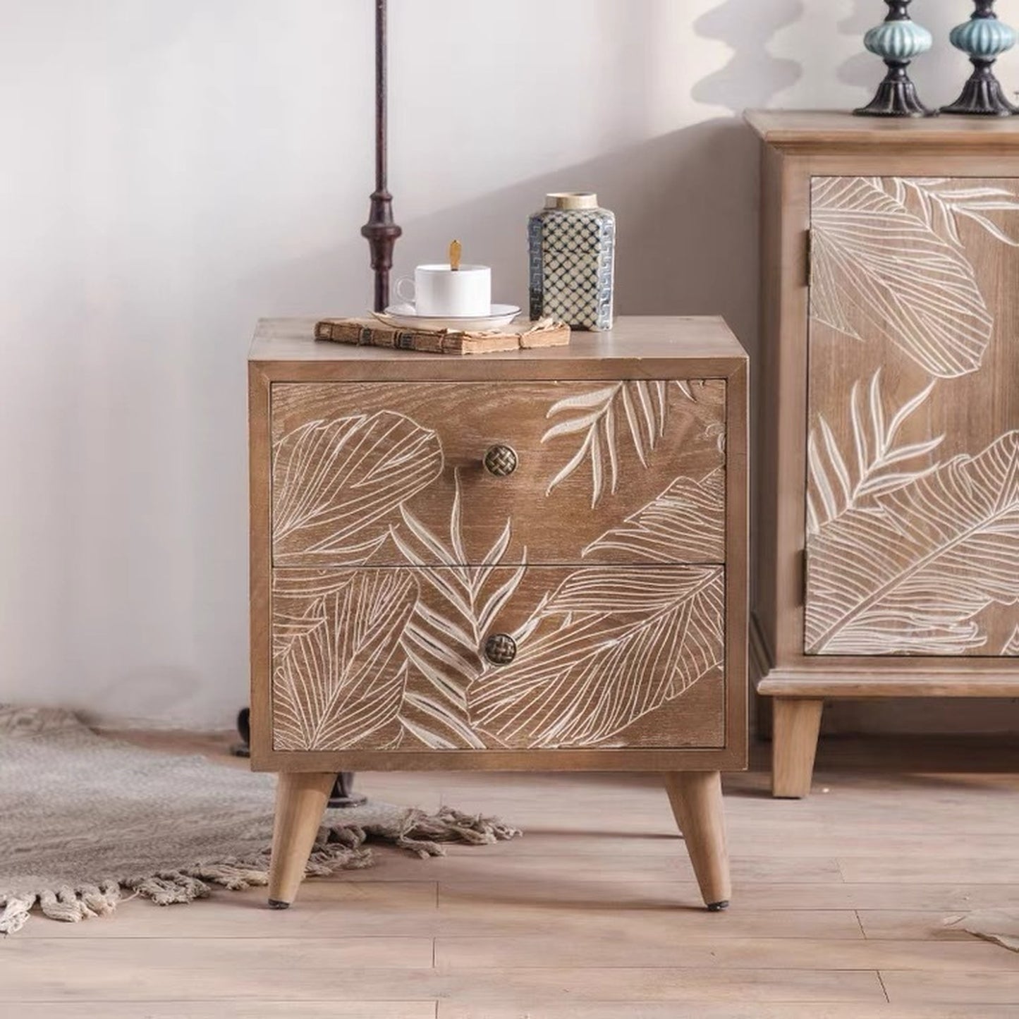 leaf carved mini cabinet