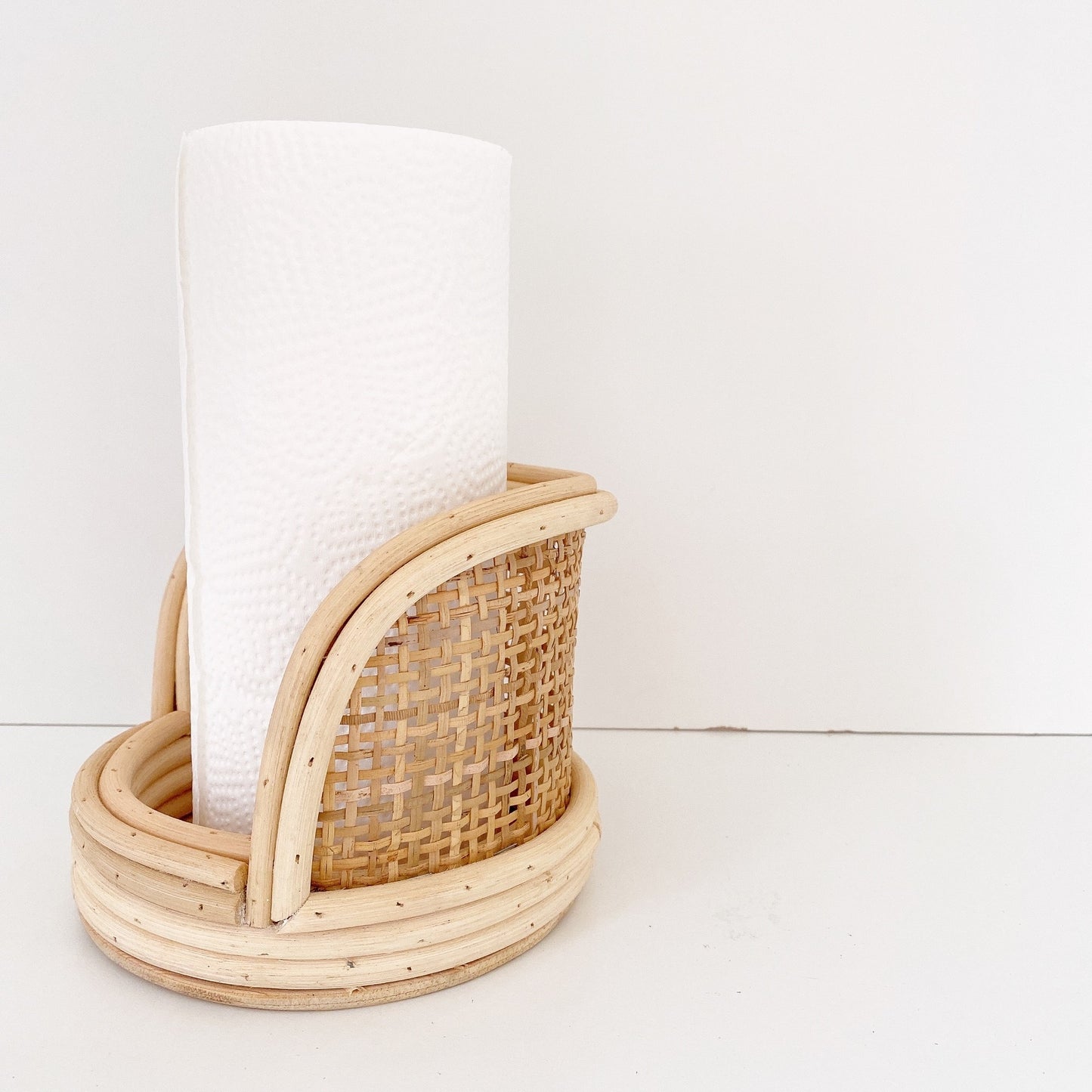 rattan tissue holder