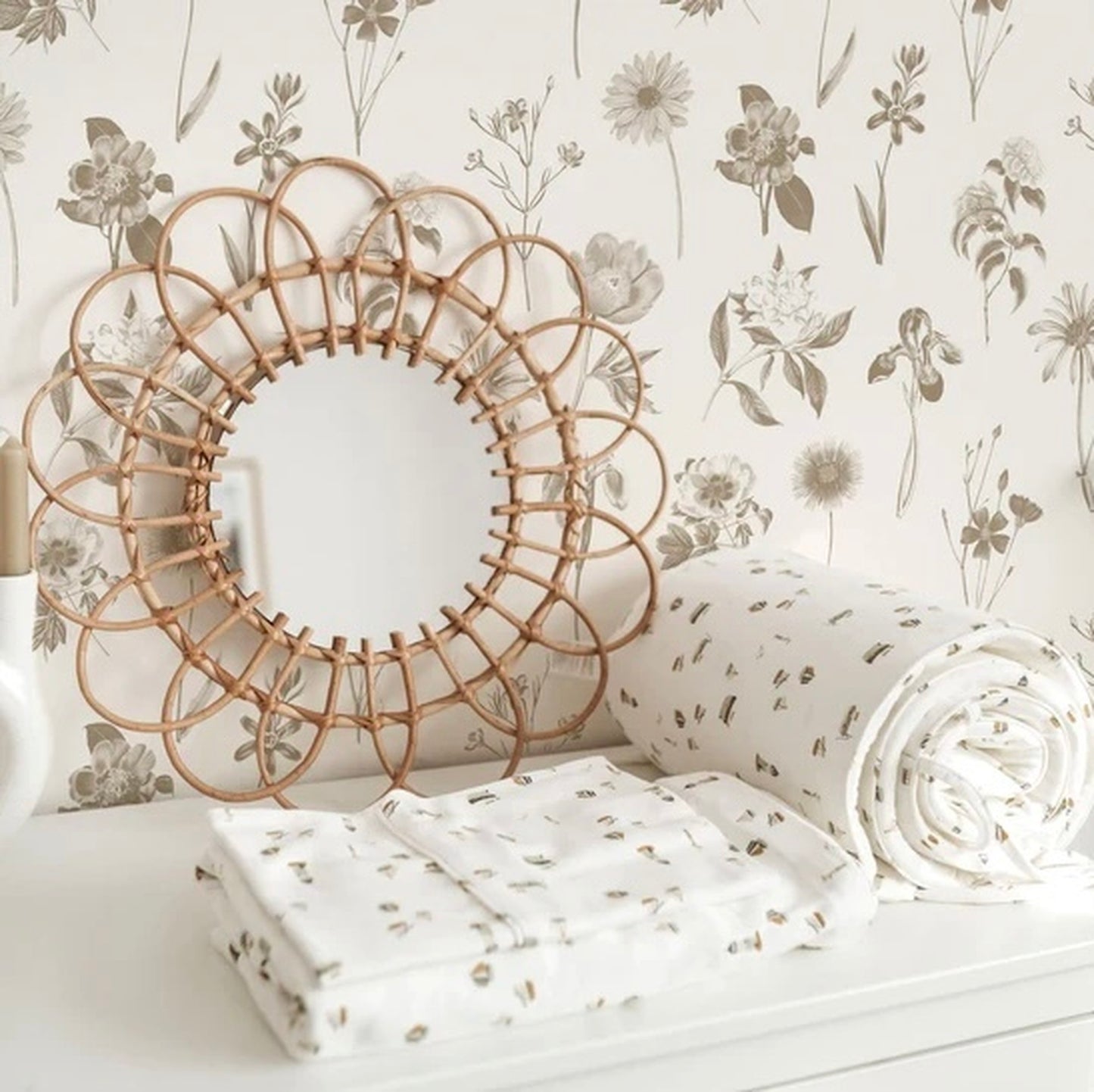 vintage floral design removable wallpaper