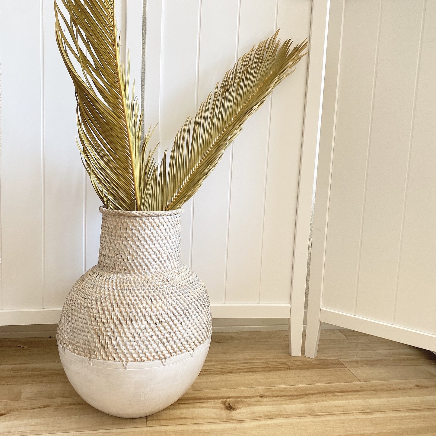 rattan wooden vase