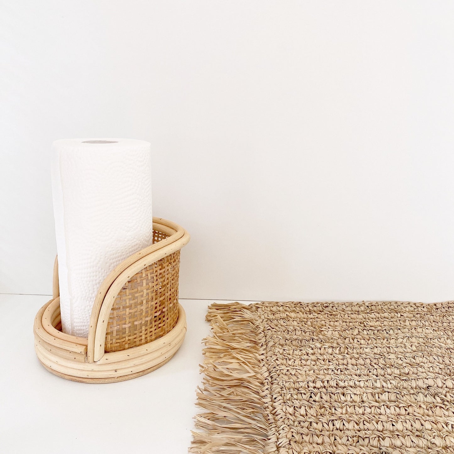 rattan tissue holder