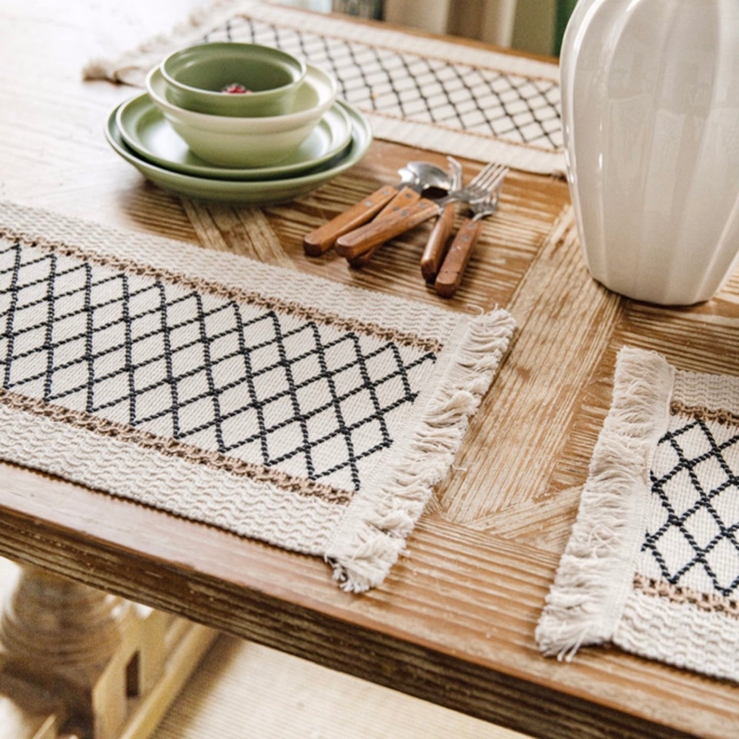 posie fringe place mat