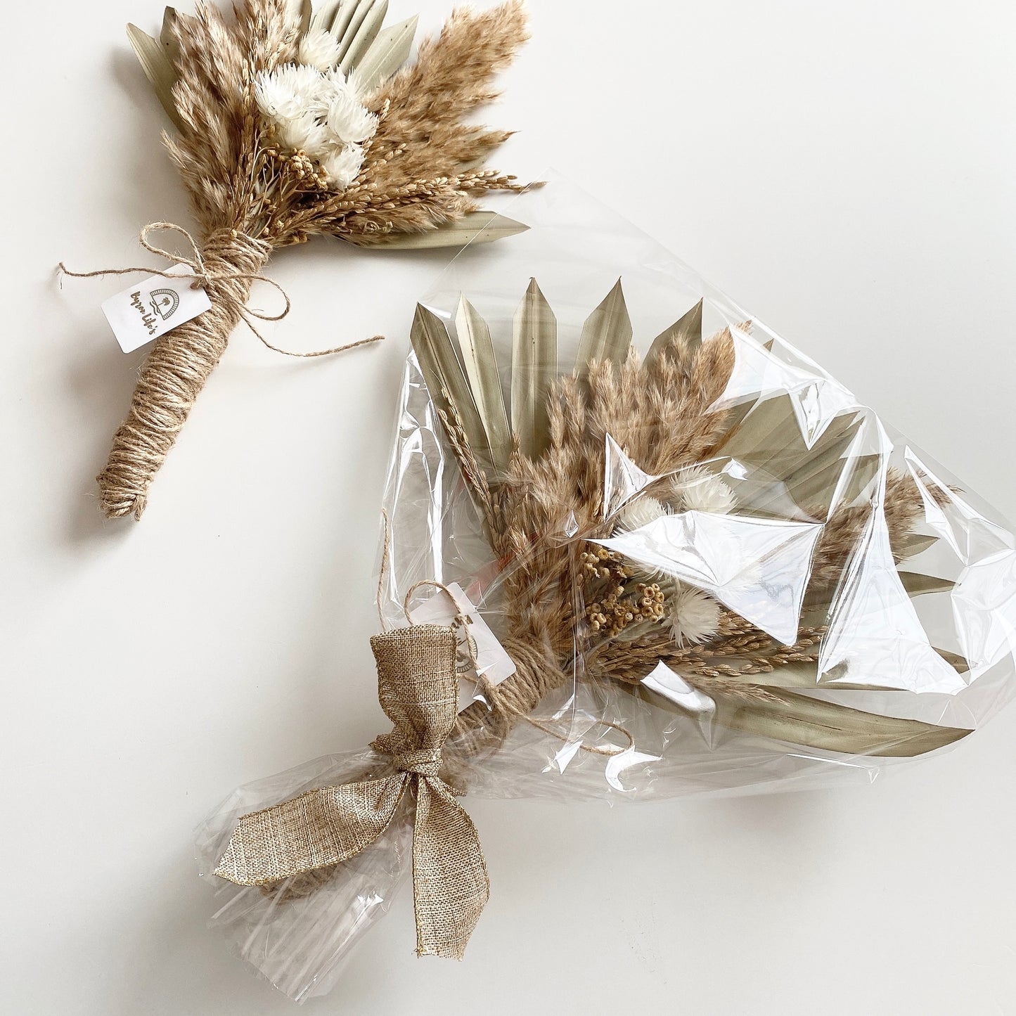 palm sun leaf jute bouquet